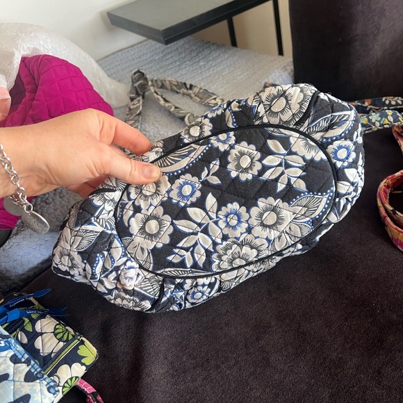 Blue and black Vera Bradley purse - Picture 4 of 4